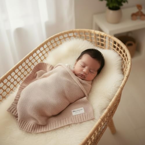 100% Organic Cotton Heritage Knit Textured Baby Quilt Blanket - Image 4