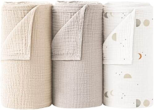 Bearmoss Muslin Swaddle Blankets, 40 x 38 inches Baby Swaddle by Bearmoss