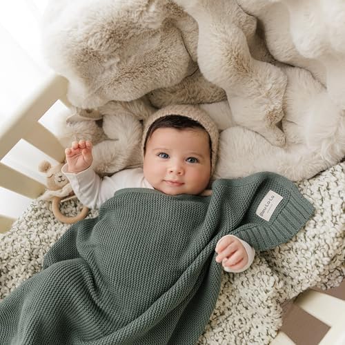 100% Organic Cotton Heritage Knit Textured Baby Quilt Blanket - Image 2