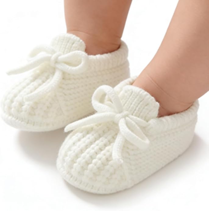 Newborn Shoes, Baby Girls Boys Hand Knit Booties, Photography Props, Photoshoot - Image 3