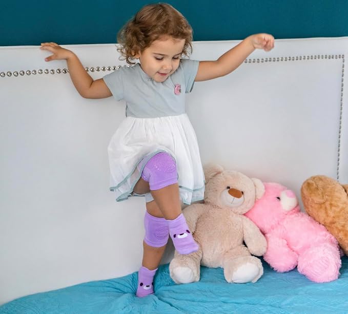 Simply Kids Anti-Slip Baby Knee Pads and Socks Set - Image 7