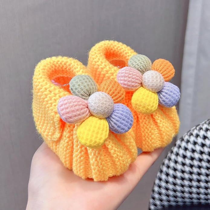 Newborn Shoes, Baby Girls Boys Hand Knit Booties, Photography Props, Photoshoot - Image 4