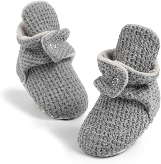 Babelvit Newborn Baby Boy Girl Soft Fleece Booties Stay On Infant Slippers by Babelvit