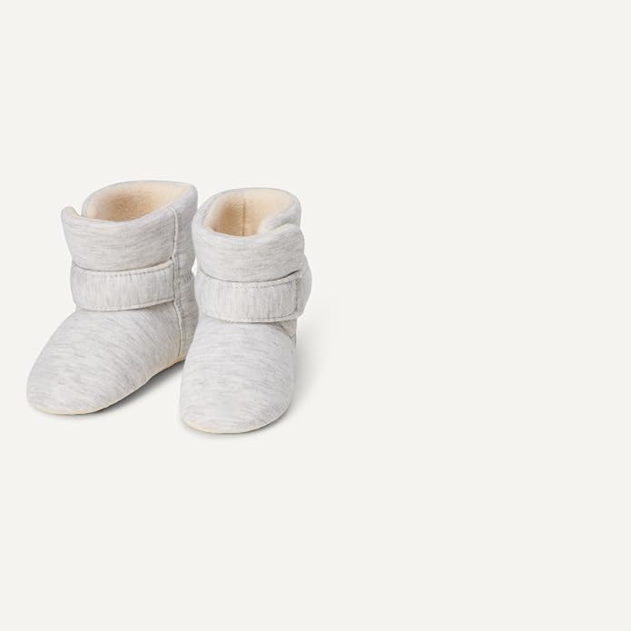 Amazon Essentials Unisex Babies' Soft Hook & Loop Booties, Infant Crib Shoes - Image 2