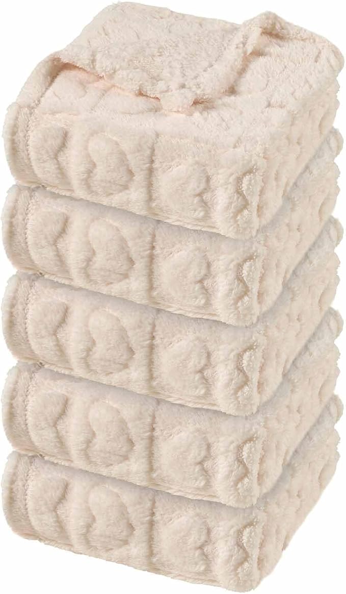 5 Pcs Baby Blanket Heart Checkered Ultra Soft Gift-Ready Plush by Unknown