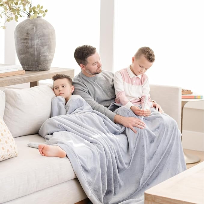 Saranoni Oversized Luxury Blanket | Breathable Super Soft, Plush Comfy Blankets by SaranoniLuxuryBlankets