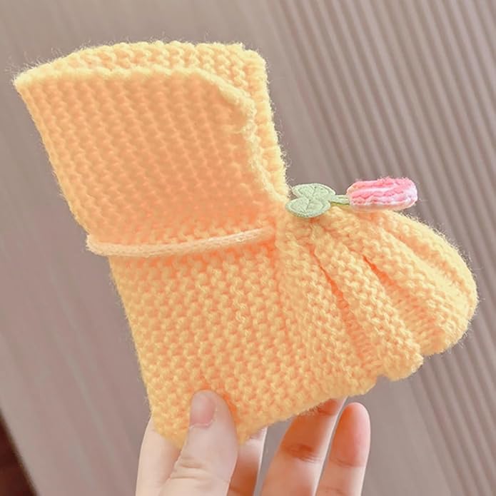Newborn Shoes, Baby Girls Boys Hand Knit Booties, Photography Props, Photoshoot - Image 4