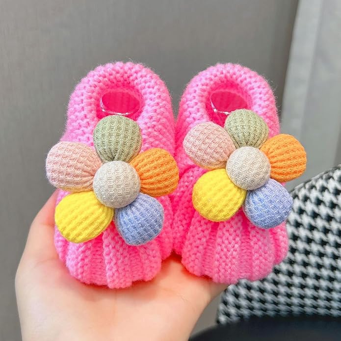 Newborn Shoes, Baby Girls Boys Hand Knit Booties, Photography Props, Photoshoot - Image 3