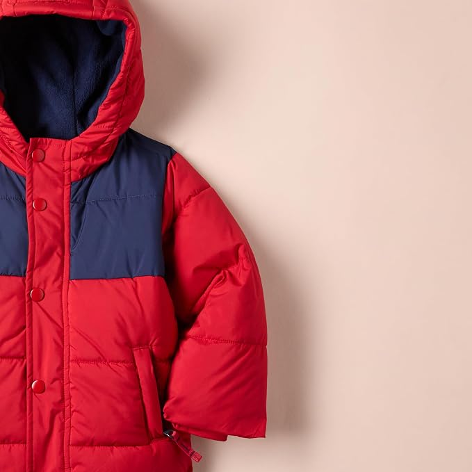 Amazon Essentials Babies, and Boys' Heavyweight Hooded Puffer Jacket - Image 2