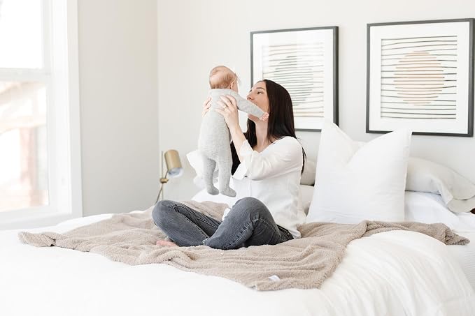 Saranoni Bamboni Luxury Throw Blanket | Oversized Super Soft Plush Home - Image 6
