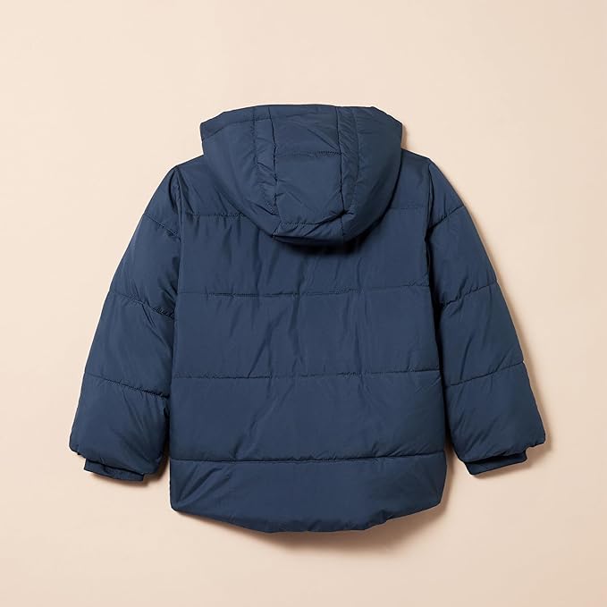 Amazon Essentials Babies, and Boys' Heavyweight Hooded Puffer Jacket - Image 3