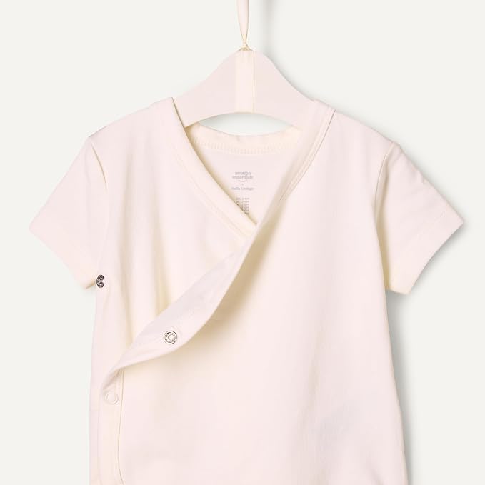 Amazon Essentials x Sofia Grainge Unisex Babies' Side Snap Short Sleeve Bodysuit - Image 4