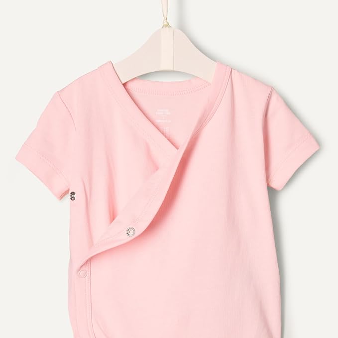 Amazon Essentials x Sofia Grainge Unisex Babies' Side Snap Short Sleeve Bodysuit - Image 4