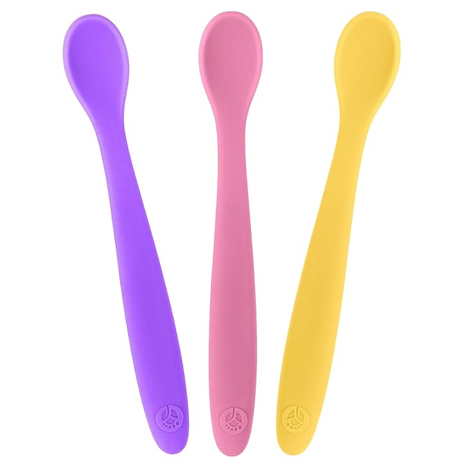 WeeSprout Silicone Baby Spoons - First Stage Infant Feeding Utensils With Soft-Tip, Bendable Kitchenware for Parent & Self-Feeding, Ultra-Durable, Dishwasher Safe, Travel Case, Set of 3