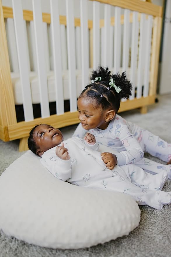 Gerber Baby Girls 4-pack Footed Pajamas - Image 3