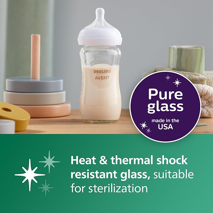 Philips Avent Glass Natural Bottle with Natural Response Nipple, Baby Gift Set, SCD858/01