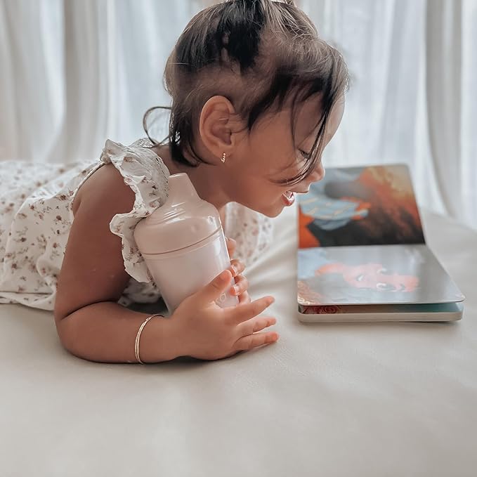 noüka Insulated and Non-Spill Sippy Cup | Leak Proof and Easy Grip | Keeps Drinks Hot or Cold | Sunrise