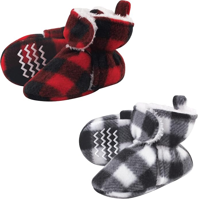 Hudson Baby Baby Animal Fleece Booties 2-pack by HudsonBaby