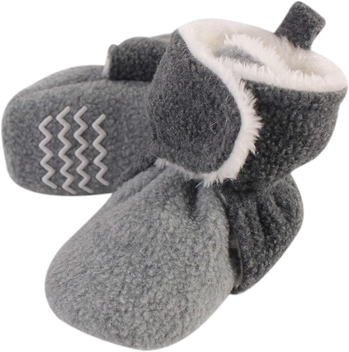 Hudson Baby Unisex Baby Cozy Fleece and Faux Sherpa Booties - Image 2