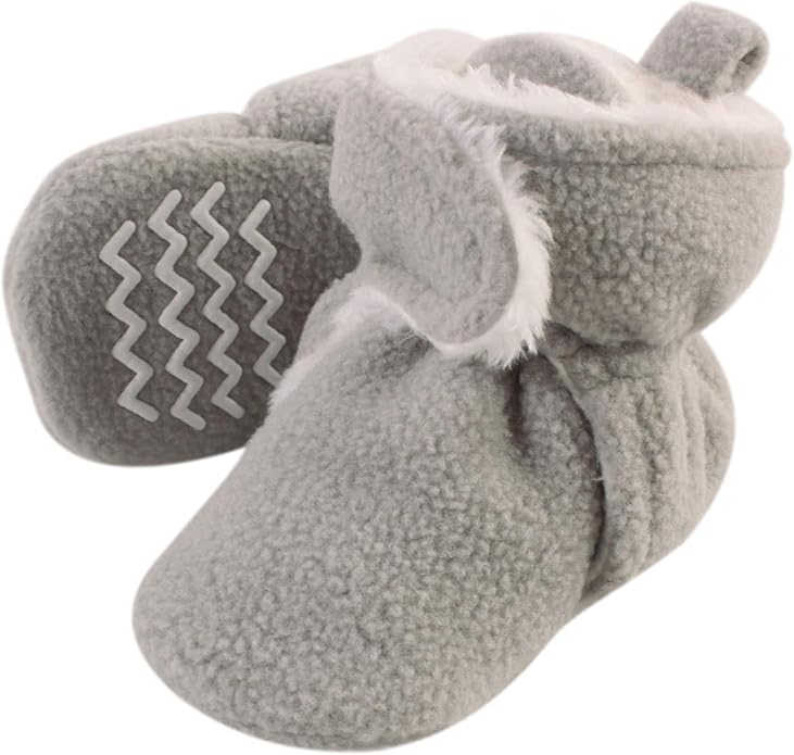 Hudson Baby Unisex Baby Cozy Fleece and Faux Sherpa Booties - Image 2