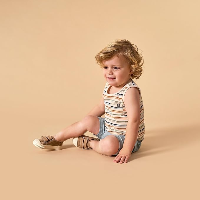 Modern Moments by Gerber Baby 4-Pack Short Sleeve Bodysuits & Shortie Set - Image 6