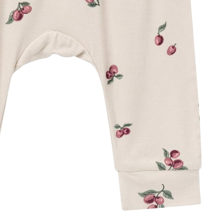 Modern Moments by Gerber Baby Viscose 4-Pack Bodysuit & Pant Set - Image 9