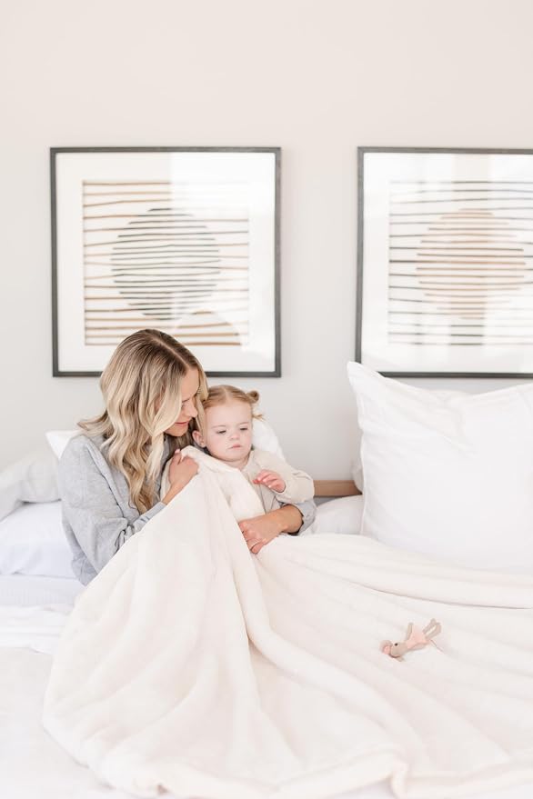 Saranoni Oversized Luxury Blanket | Breathable Super Soft, Plush Comfy Blankets - Image 6