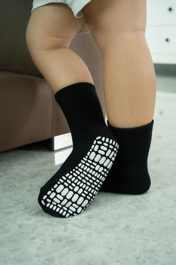 RATIVE Non Skid Anti Slip Crew Socks - Image 3