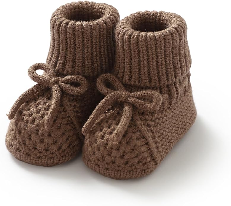 Newborn Shoes Knitted Baby Booties Infant Boys Girls First Walkers | Handmade by WuguguBabyClothes
