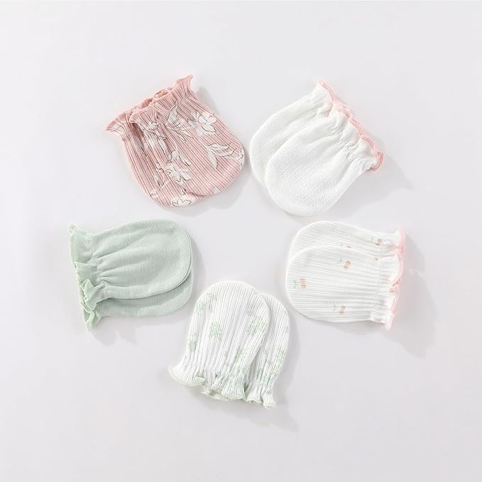 15 Pack Infant Hats Gloves Socks Unisex Baby Boy Girl Accessories Set Cotton New Born Caps Mittens