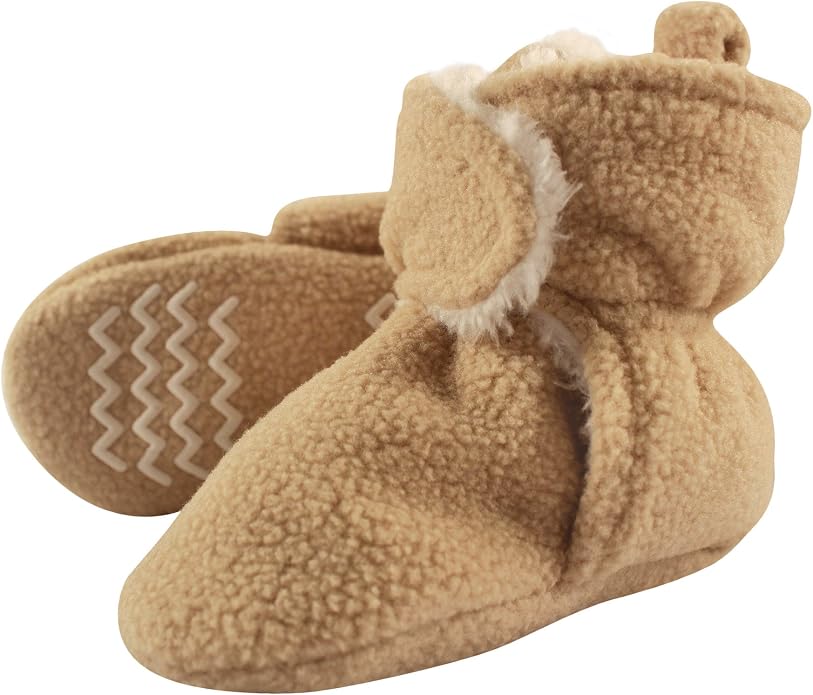 Hudson Baby Unisex Baby Cozy Fleece and Faux Sherpa Booties by HudsonBaby