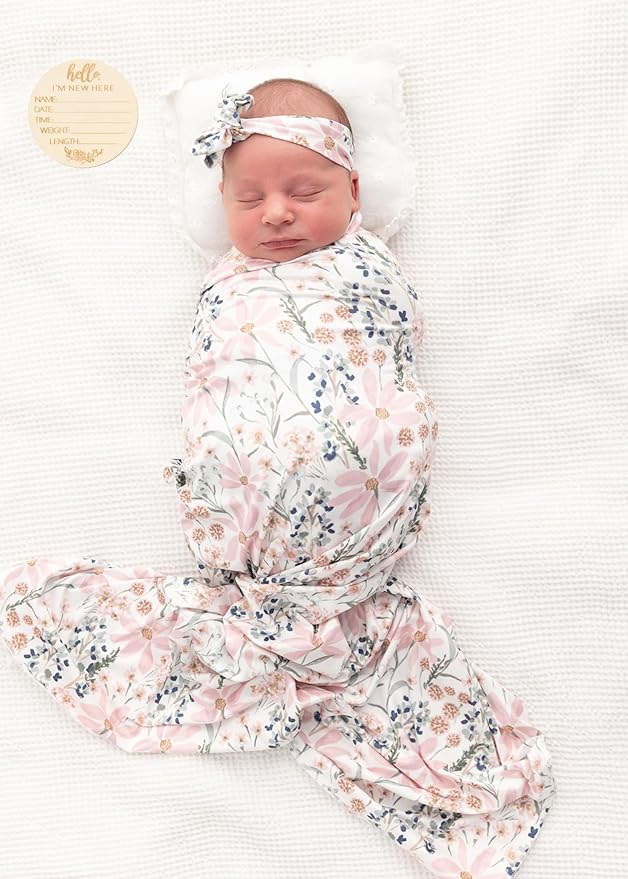 Newborn Baby Swaddle Set Headband Beanie and Name Card by Vollmic
