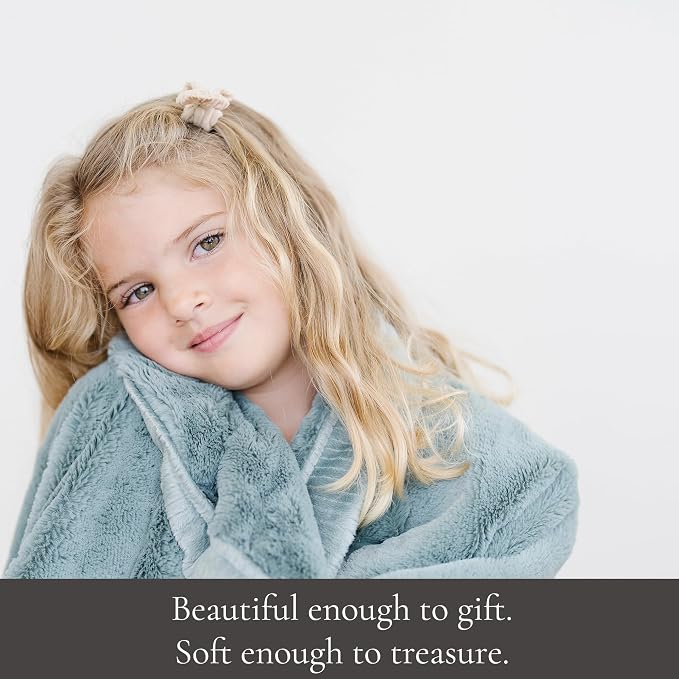Saranoni Luxury Lush Kids Blanket | Ultra-Soft & Cozy Plush Comfy Blankets - Image 4
