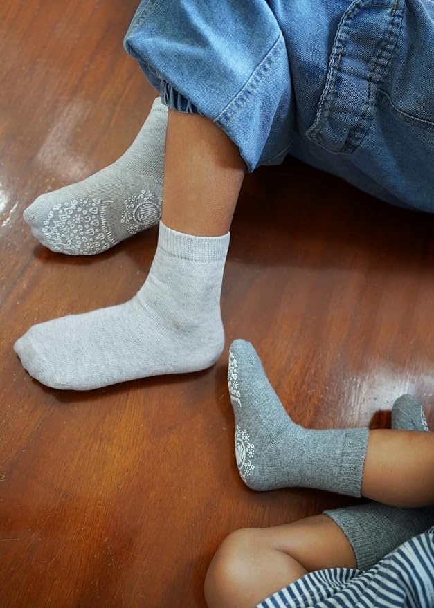 RATIVE Non Skid Anti Slip Crew Socks - Image 7