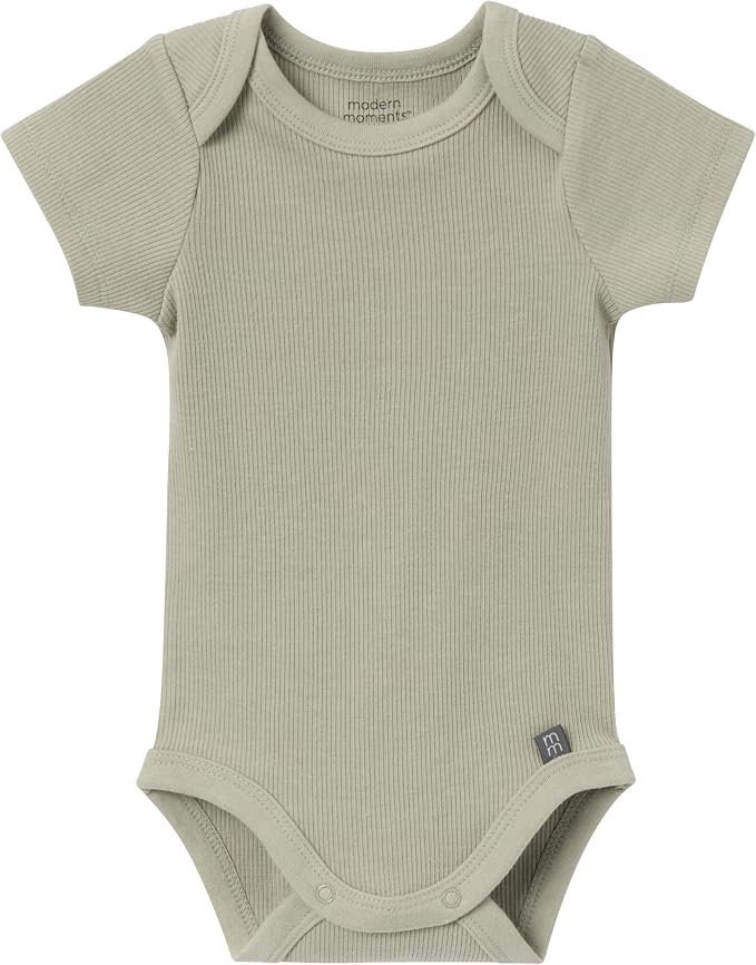Modern Moments by Gerber Baby 4-Pack Short Sleeve Bodysuits & Shortie Set - Image 5