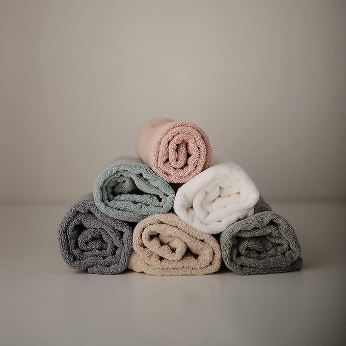 mushie Baby Hooded Towel | Organic Cotton (Blush)