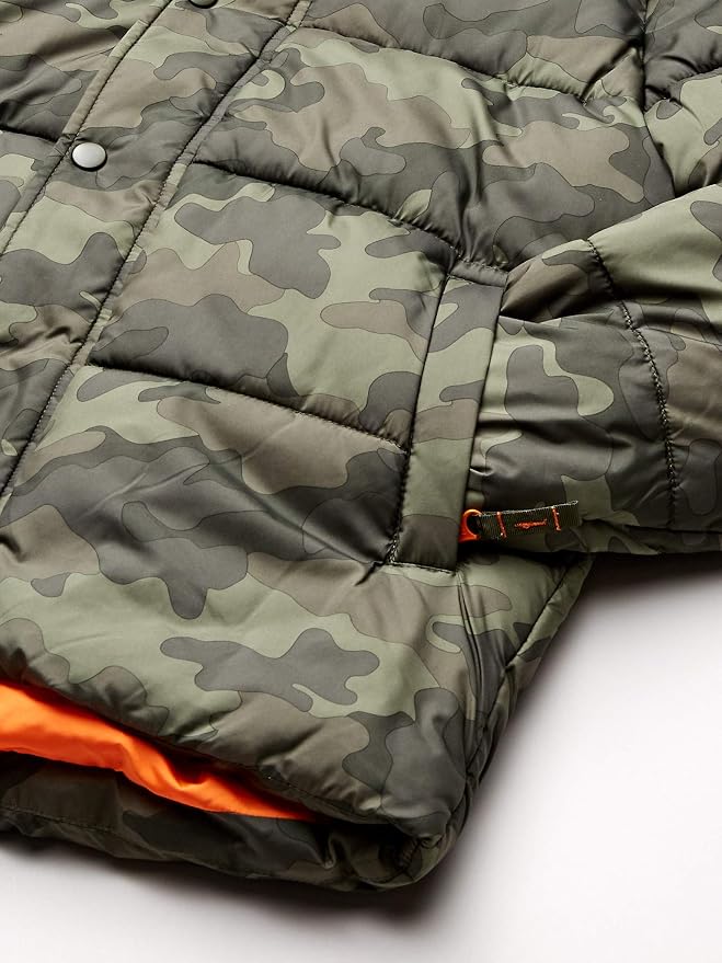 Amazon Essentials Babies, and Boys' Heavyweight Hooded Puffer Jacket - Image 4