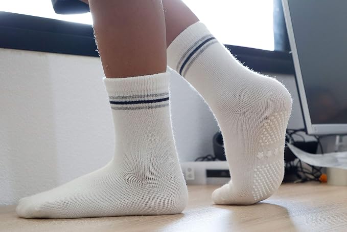 RATIVE Non Skid Anti Slip Crew Socks - Image 3