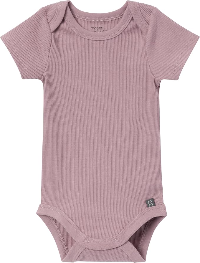 Modern Moments by Gerber Baby 4-Pack Short Sleeve Bodysuits & Shortie Set - Image 2