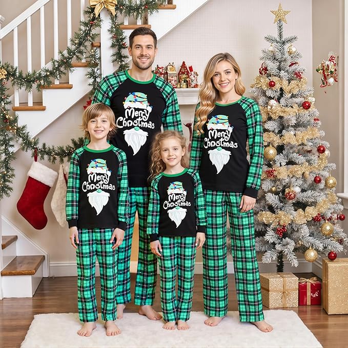 Awoscut Family Christmas Pajamas Matching Pajamas for Family, Xmas PJs Sets Holiday Sleepwear