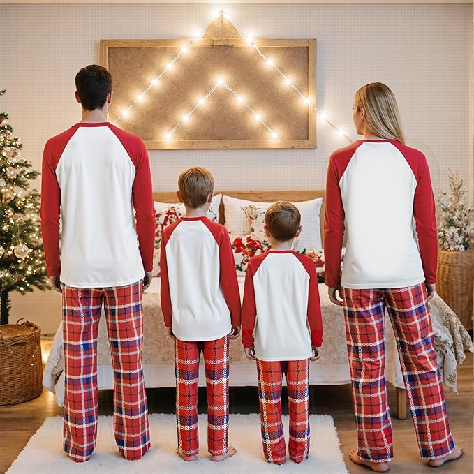 Awoscut Family Christmas Pajamas Matching Pajamas for Family, Xmas PJs Sets Holiday Sleepwear