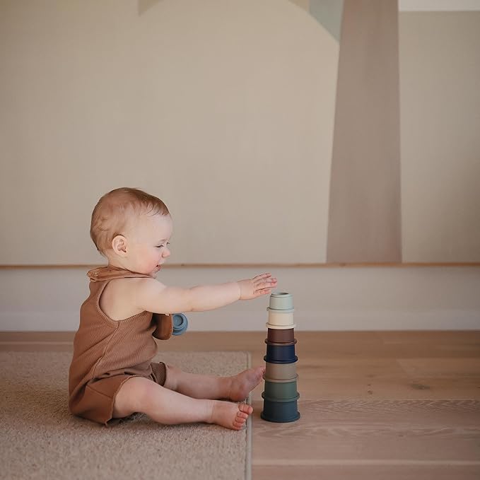 mushie Stacking Cups Toy 8 pcs | Made in Denmark (Forest)