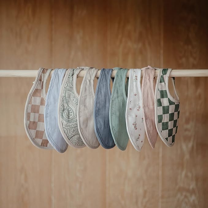 mushie Muslin Baby Bib | Soft Cotton for Infant Drips, Drools & Feedings | Adjustable Fit | 2 Pack