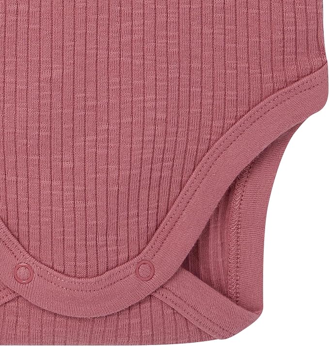 Modern Moments by Gerber Baby 4-Pack Short Sleeve Bodysuits & Shortie Set - Image 5