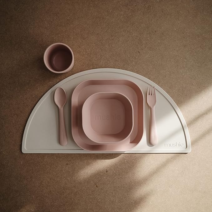 mushie Square Dinnerware Bowls for Kids | Made in Denmark, Set of 2 (Blush)